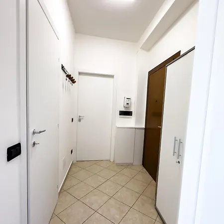Apartmán Abbiategrasso - Bocconi - 2 Da Letto