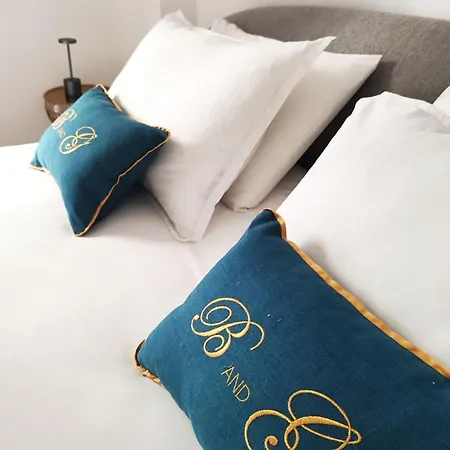 B And G San Babila- Luxury In The Heart Of - Design District 4* Milán