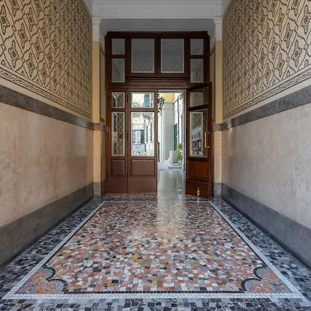 We - Premuda Boutique, Milan