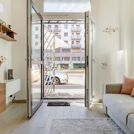 Tortona Navigli New And Cozy * Милан