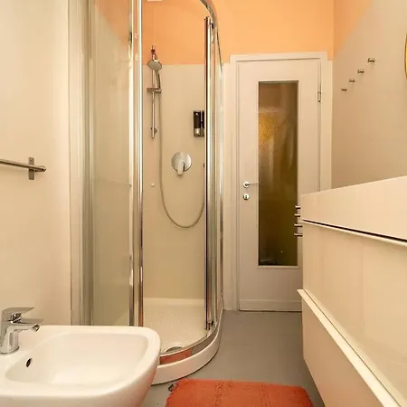 Apartment Delizioso A 100 Metri Dai Navigli Milan