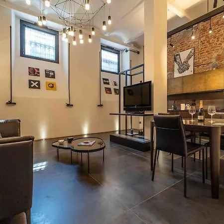 Apartment Prestigioso Loft In San Babila A 5 Min. Dal Duomo