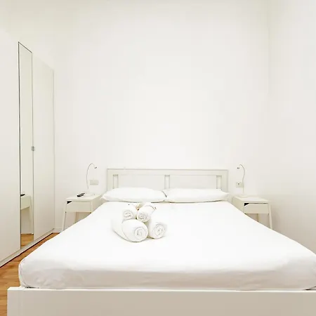 Xenia - Cozy Luminous Flat Near Navigli Apartment