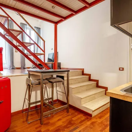 One Bedroom With Terrace Near Duomo * Milano