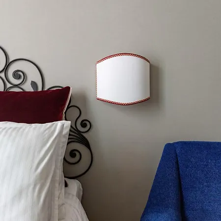 Broggi 22 Apartament *