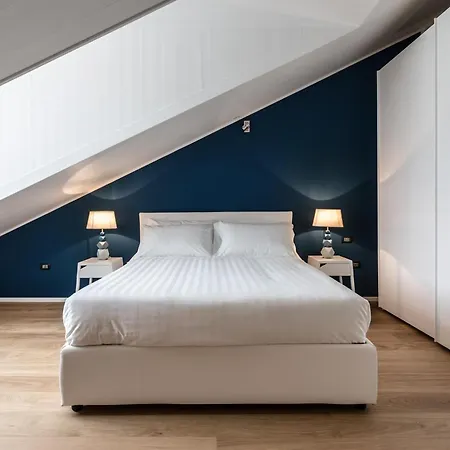 Easyhomes - Brera Luxury