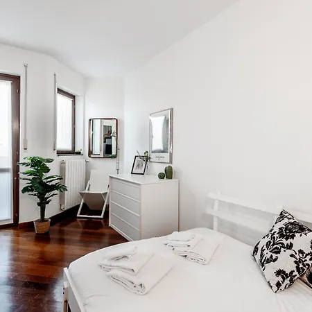 Stayeasy Sesia5 - 4 Bedrooms Penthouse, 2 Baths *