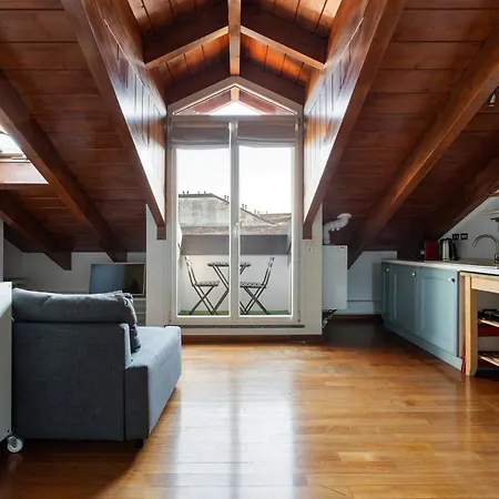 Nolo - Stazione - Ultimo Piano Relax Appartement