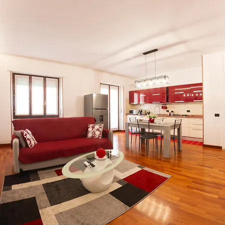 Apartment Nuovo Metro-tram Per Centro Citta