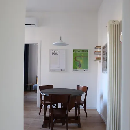 Modern Close To Metro Milano