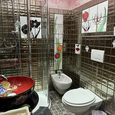 Vietnamonamour Pensión 4*