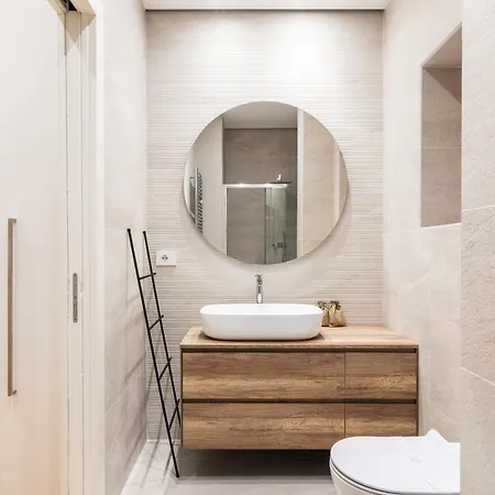 Splendido Trilocale A Milano: Comfort E Stile