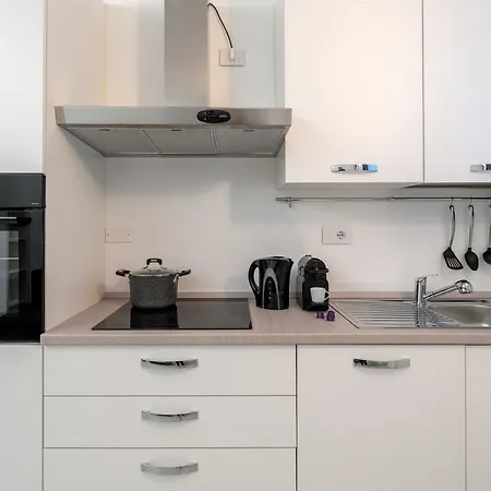 Sansiro-duomo, Exclusive Apartment, Wifi & Netflix Lägenhet *