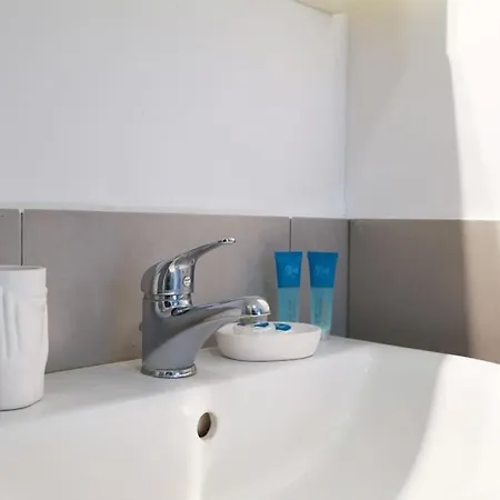 Contempora - One Bedroom Nuvolone 7 דירה
