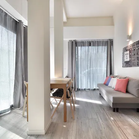 Ihost - Arganini 22 * Milan