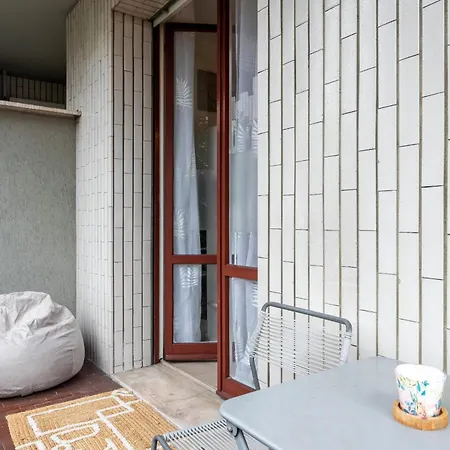 Rucellai With Shared Pool By Halldis Apartment Mailand