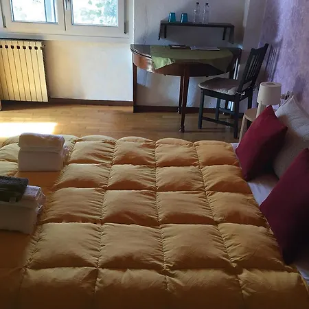 Casa Glicine Milan