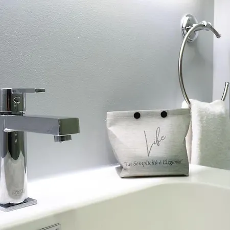 Contempora - Bilocale Via Verro *