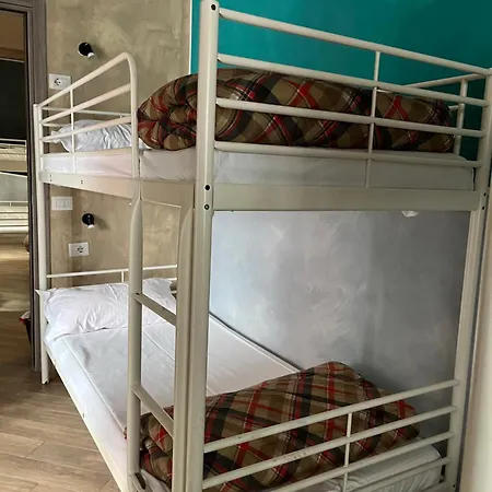 Gloria Hostel Milán