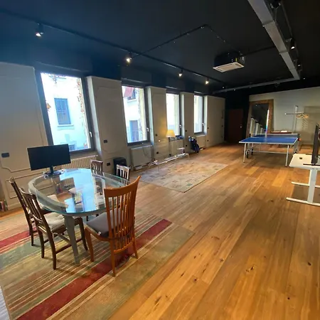 Centro-200 Mq Loft/ufficio • Check-in 24h • Wifi Lejlighed *