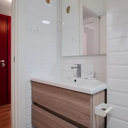 We - Casa Martini, Apartment Milan