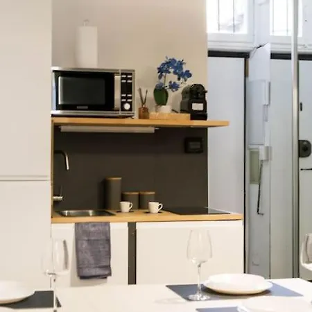 Apartment Feeling - Navigli Milan