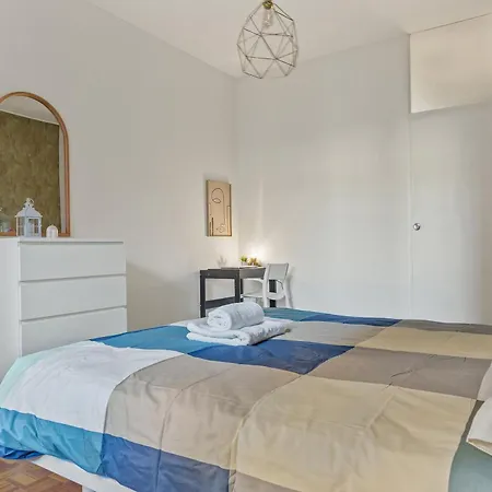 Urban Chic Retreat Station - Loreto Appartamento *