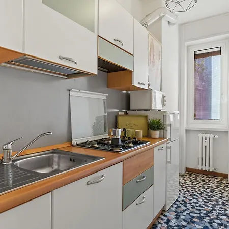 Urban Chic Retreat Station - Loreto Apartament