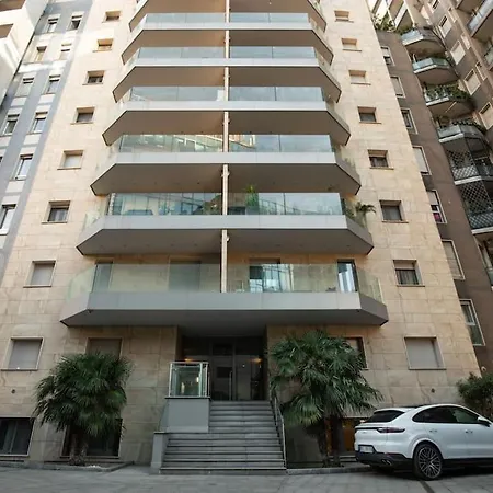 - Comfort Con Terrazza Apartment Mailand