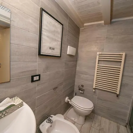 Lepontina, 13 - Grazioso E Confortevole Милан