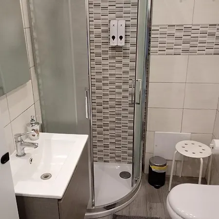 La Ringhiera Di Gorla Metropolitana 1 公寓