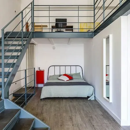 Loft-55 Navigli-bocconi شقة