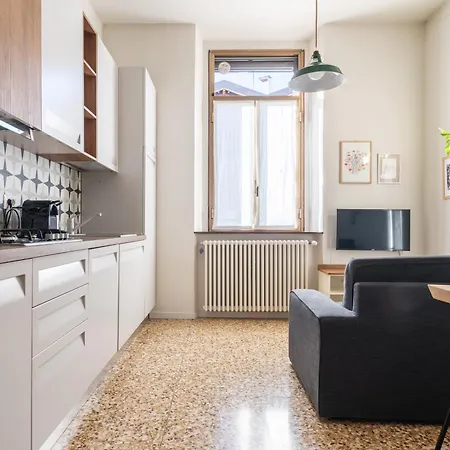 Stile E Comodita Bilocale Apartament