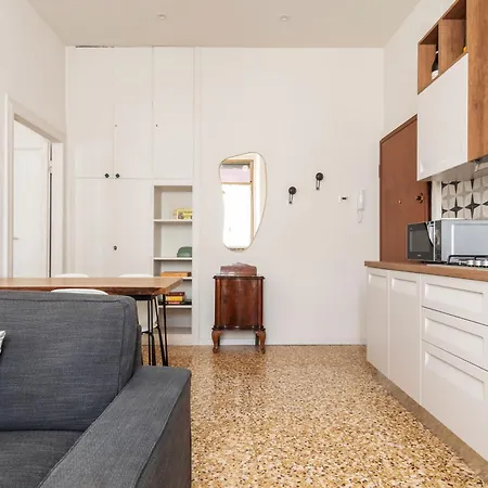 Stile E Comodita Bilocale