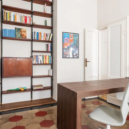 Stile E Comodita Bilocale Apartment Milan