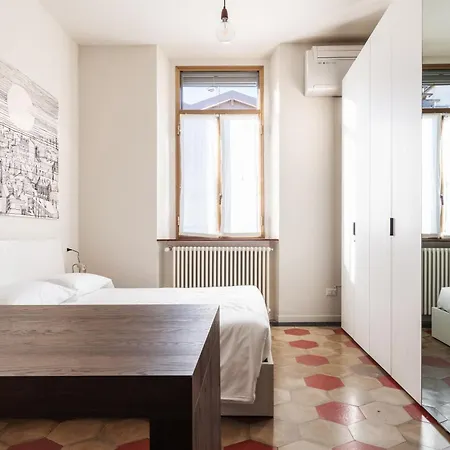 Stile E Comodita Bilocale Apartament