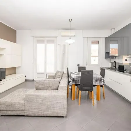 Grazioso In Bicocca Con Ac E Wi-fi Apartamento *