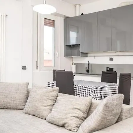 Apartmán Grazioso In Bicocca Con Ac E Wi-fi *