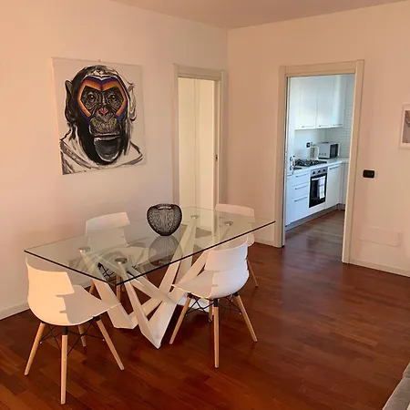 Attico Di Design Zona Navigli/moda,milano * Μιλάνο