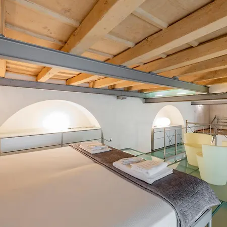 Royal - Centro Brera Apartment