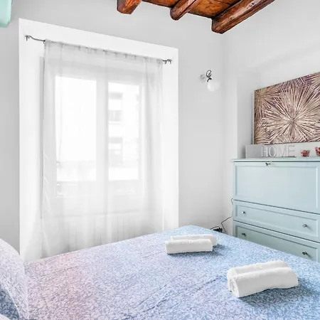 Mos29 - Luxurious - Near The Duomo *