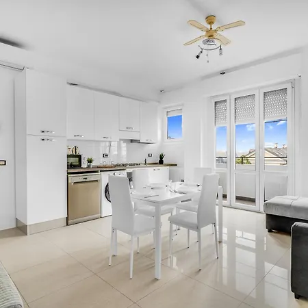 Rog27-large With Transport Close To Home- Apartamento Milão