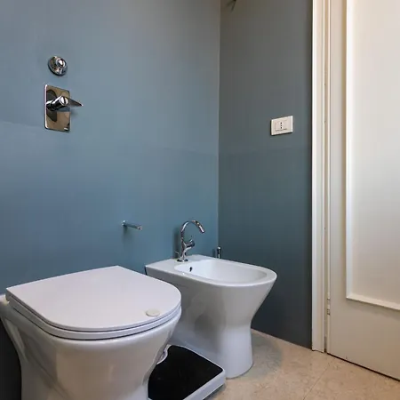 Serra 2br With Terrace By Halldis Appartement