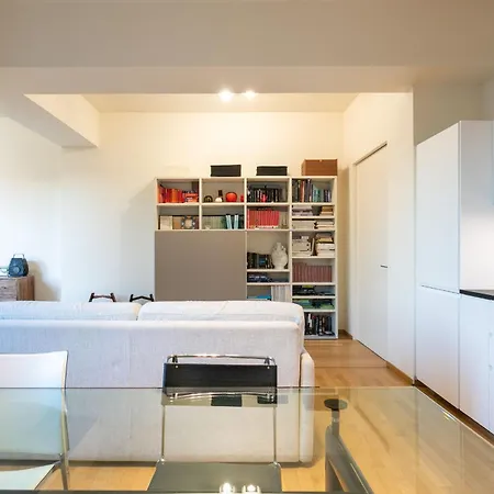 Serra 2br With Terrace By Halldis * Milan
