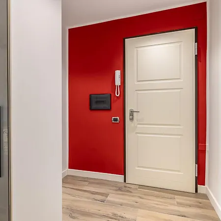 Luxury Apt In City Life *