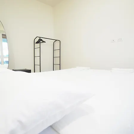Brera Livings - Luxury Apartment, Full City Center