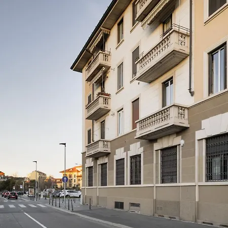 Easylife - - Gola 31 - Navigli