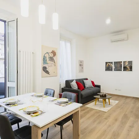 Easylife - - Gola 31 - Navigli