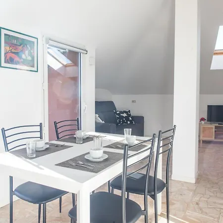 Skyview - Penthouse Few Steps From Metro Appartement Milan