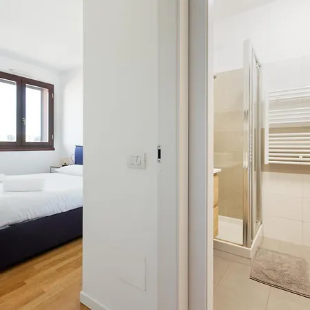 Sweet - With Balcony Apartment *